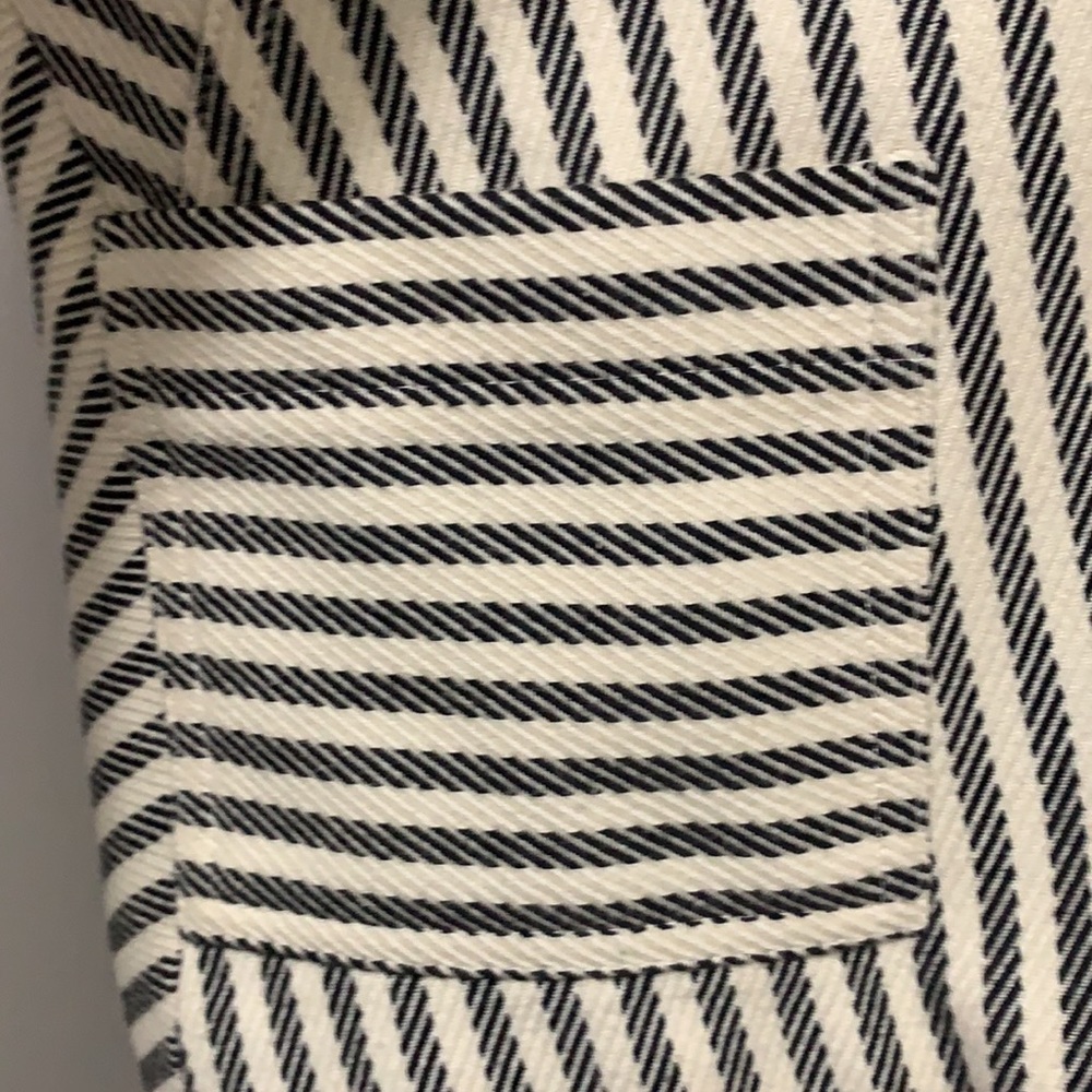 3/$88! Diane von Furstenburg cotton blazer (10) - Picture 6 of 8